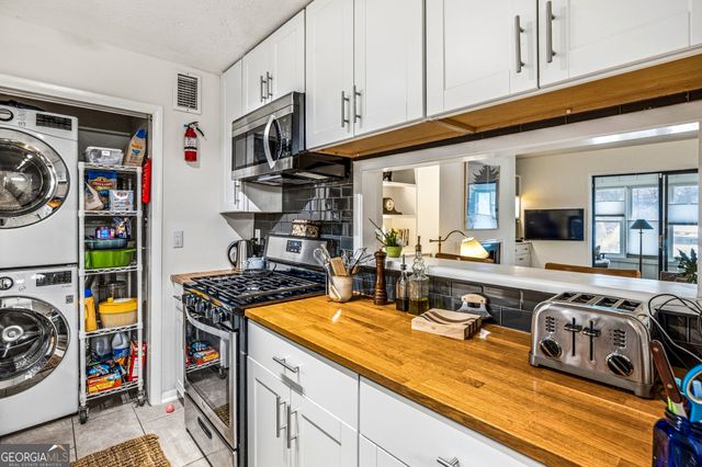 1003 Summit North Drive NE, Atlanta, GA 30324