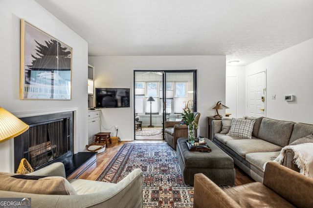 1003 Summit North Drive NE, Atlanta, GA 30324