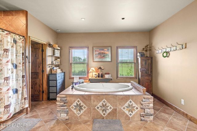 1323 County Road 750, Athens, TN 37303