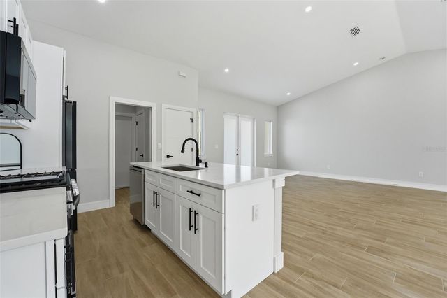 2465 JACOBY CIRCLE, North Port, FL 34288