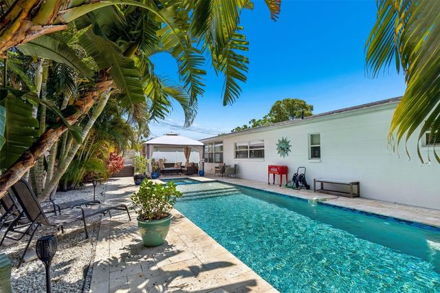 6765 11TH AVENUE N, St Petersburg, FL 33710