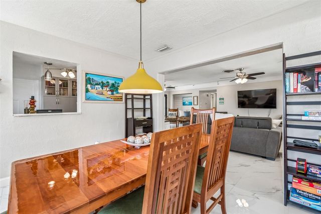 6765 11TH AVENUE N, St Petersburg, FL 33710