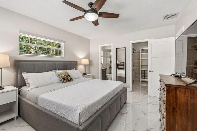 6765 11TH AVENUE N, St Petersburg, FL 33710