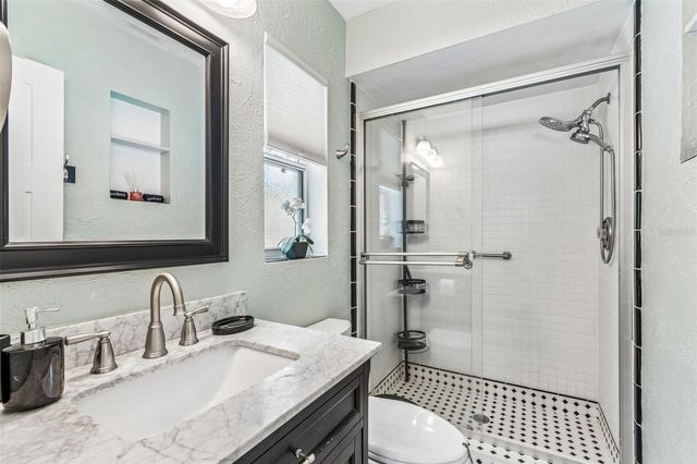 6765 11TH AVENUE N, St Petersburg, FL 33710