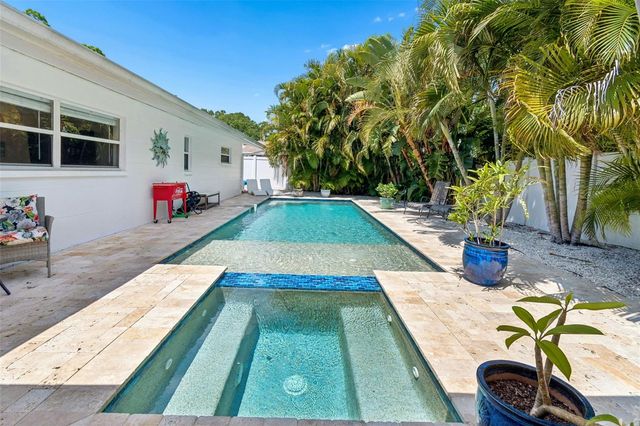 6765 11TH AVENUE N, St Petersburg, FL 33710