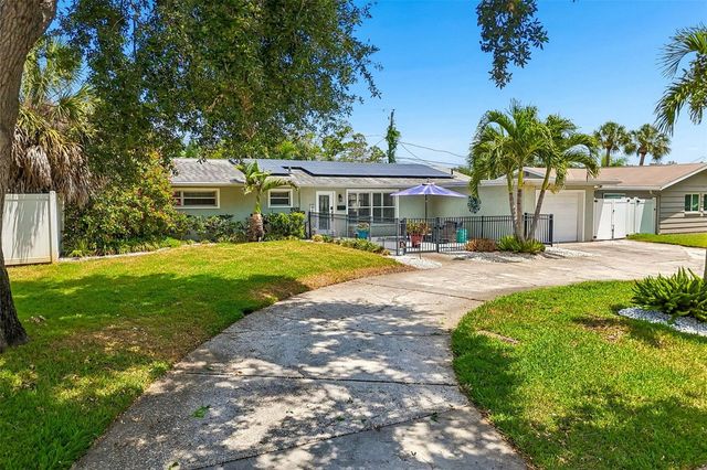 6765 11TH AVENUE N, St Petersburg, FL 33710