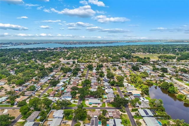 6765 11TH AVENUE N, St Petersburg, FL 33710