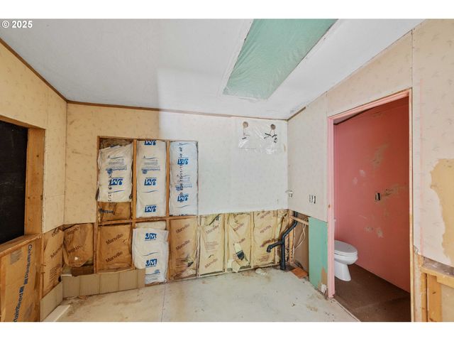 63557 S OLIVE Rd, Coos Bay, OR 97420