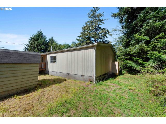 63557 S OLIVE Rd, Coos Bay, OR 97420