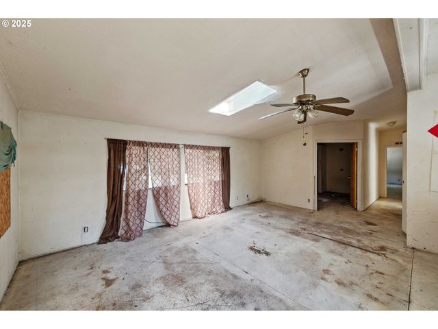 63557 S OLIVE Rd, Coos Bay, OR 97420