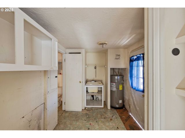 63557 S OLIVE Rd, Coos Bay, OR 97420