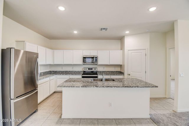 24209 W HUNTINGTON Drive, Buckeye, AZ 85326