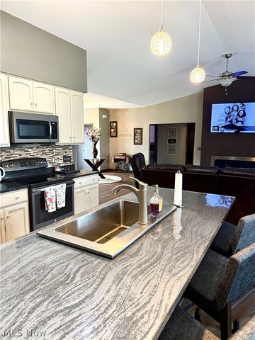 38612 Bell Road, Willoughby, OH 44094