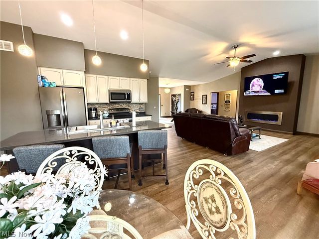 38612 Bell Road, Willoughby, OH 44094