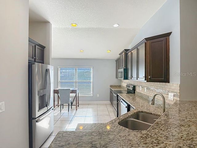 12244 LOOPBACK DRIVE, San Antonio, FL 33576