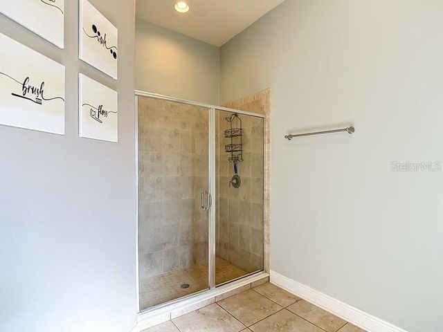 12244 LOOPBACK DRIVE, San Antonio, FL 33576
