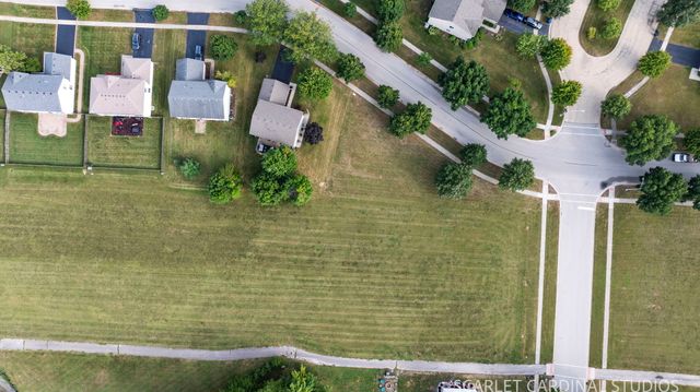 1329 Wabena Avenue, Minooka, IL 60447