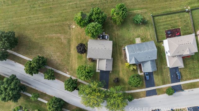 1329 Wabena Avenue, Minooka, IL 60447
