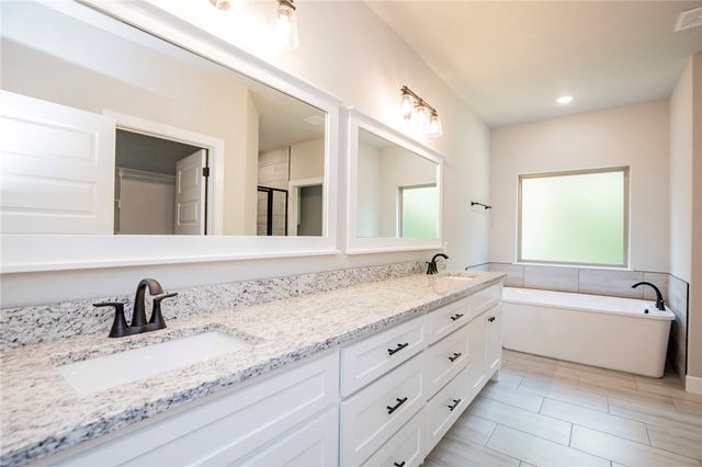 12 Angus Lane, Bella Vista, AR 72715