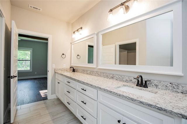 12 Angus Lane, Bella Vista, AR 72715