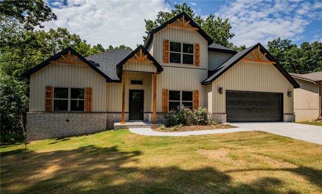 12 Angus Lane, Bella Vista, AR 72715