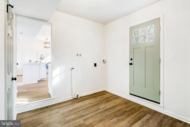 737 FERNDALE RD, Mount Joy, PA 17552