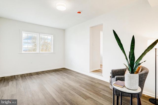 737 FERNDALE RD, Mount Joy, PA 17552