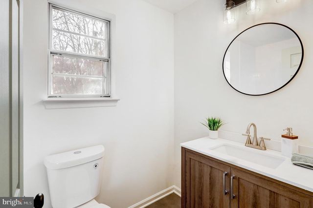 737 FERNDALE RD, Mount Joy, PA 17552