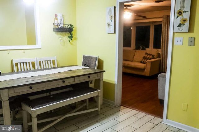 323 MOUNT VERNON AVE, Laurel Springs, NJ 08021