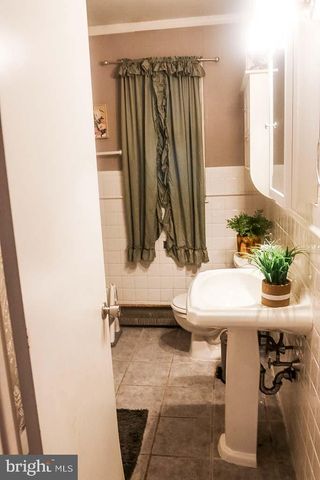 323 MOUNT VERNON AVE, Laurel Springs, NJ 08021