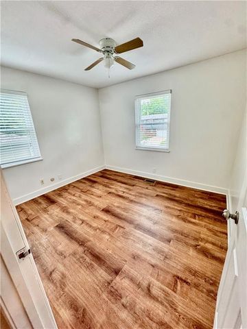 1607 W 28 Terrace, Lawrence, KS 66046