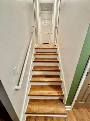 1607 W 28 Terrace, Lawrence, KS 66046