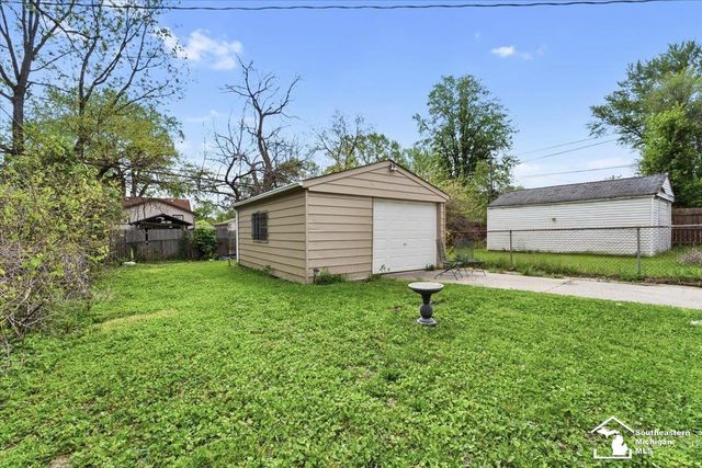 5885 Sylvia Street, Taylor, MI 48180