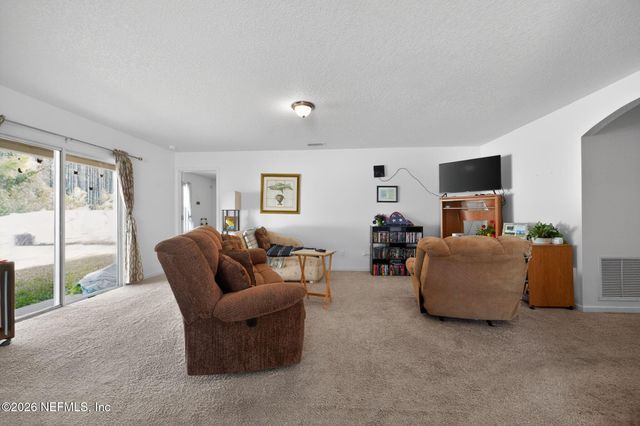 77814 LUMBER CREEK Boulevard, Yulee, FL 32097