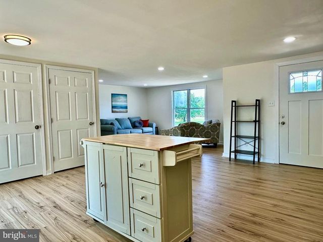 30494 HICKS RD, Spotsylvania, VA 22551