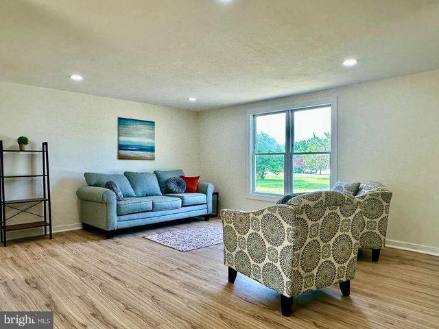 30494 HICKS RD, Spotsylvania, VA 22551
