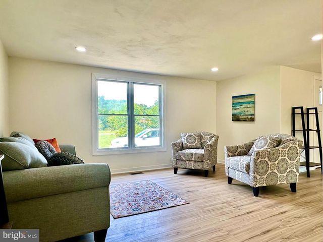 30494 HICKS RD, Spotsylvania, VA 22551