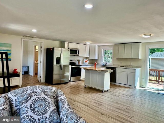 30494 HICKS RD, Spotsylvania, VA 22551