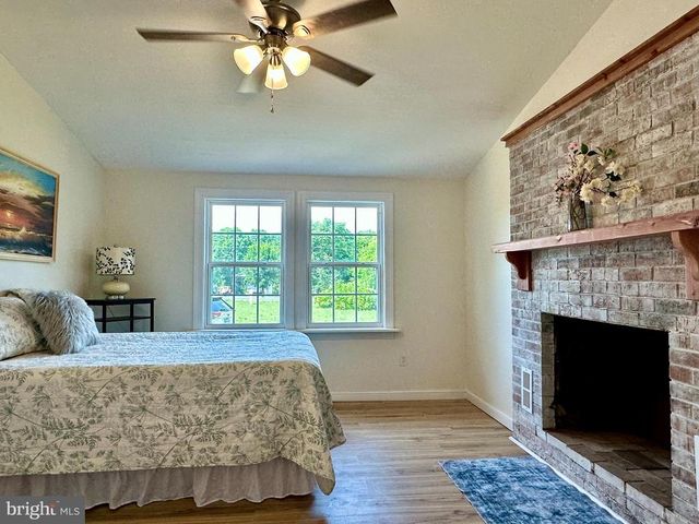 30494 HICKS RD, Spotsylvania, VA 22551