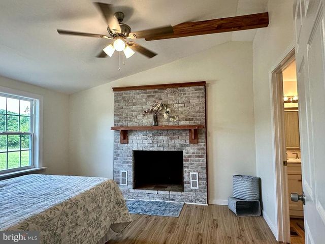30494 HICKS RD, Spotsylvania, VA 22551