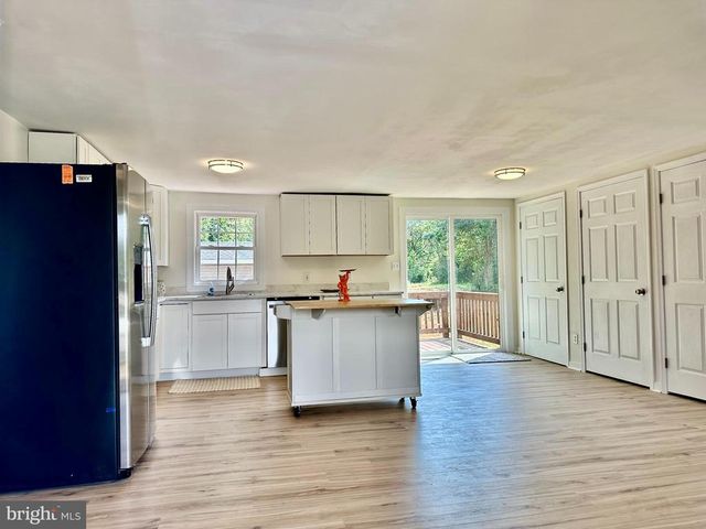 30494 HICKS RD, Spotsylvania, VA 22551