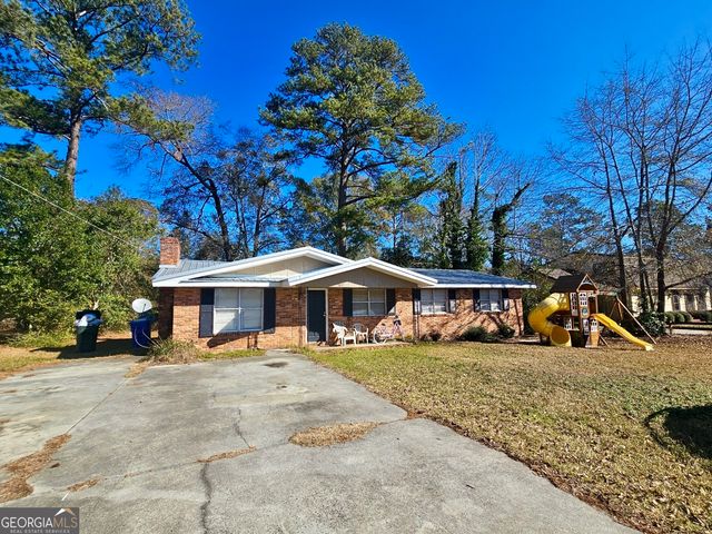 1437 Peach Street, Dublin, GA 31021