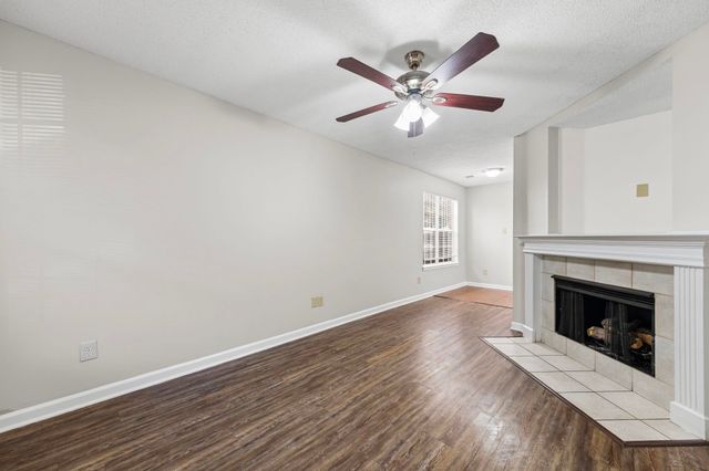1224 CALEB RIDGE DR, Memphis, TN 38018