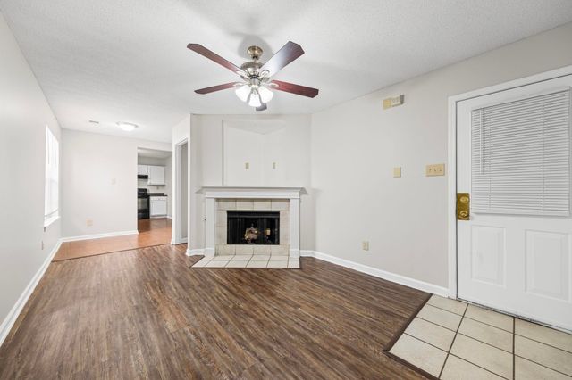 1224 CALEB RIDGE DR, Memphis, TN 38018