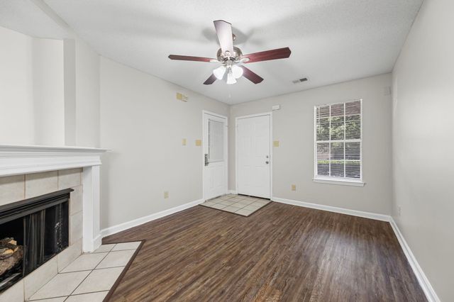 1224 CALEB RIDGE DR, Memphis, TN 38018