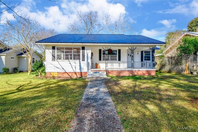 407 Powers Avenue, Tallassee, AL 36078