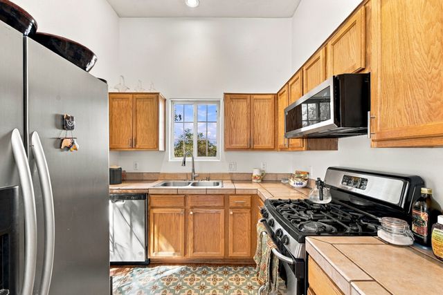 4157 Raindance Lane, Santa Fe, NM 87507