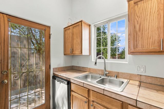 4157 Raindance Lane, Santa Fe, NM 87507