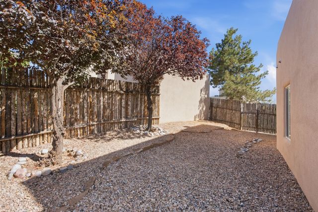 4157 Raindance Lane, Santa Fe, NM 87507