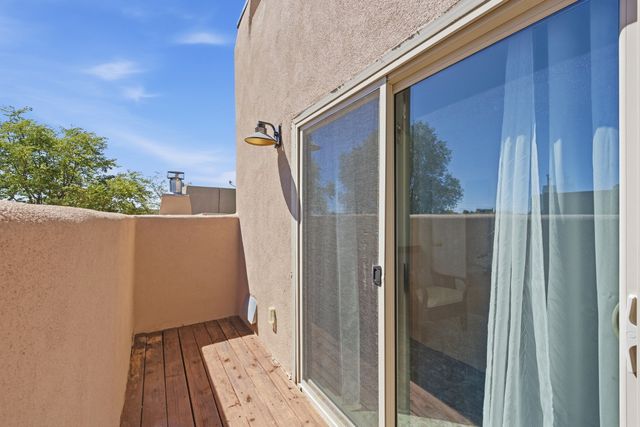 4157 Raindance Lane, Santa Fe, NM 87507